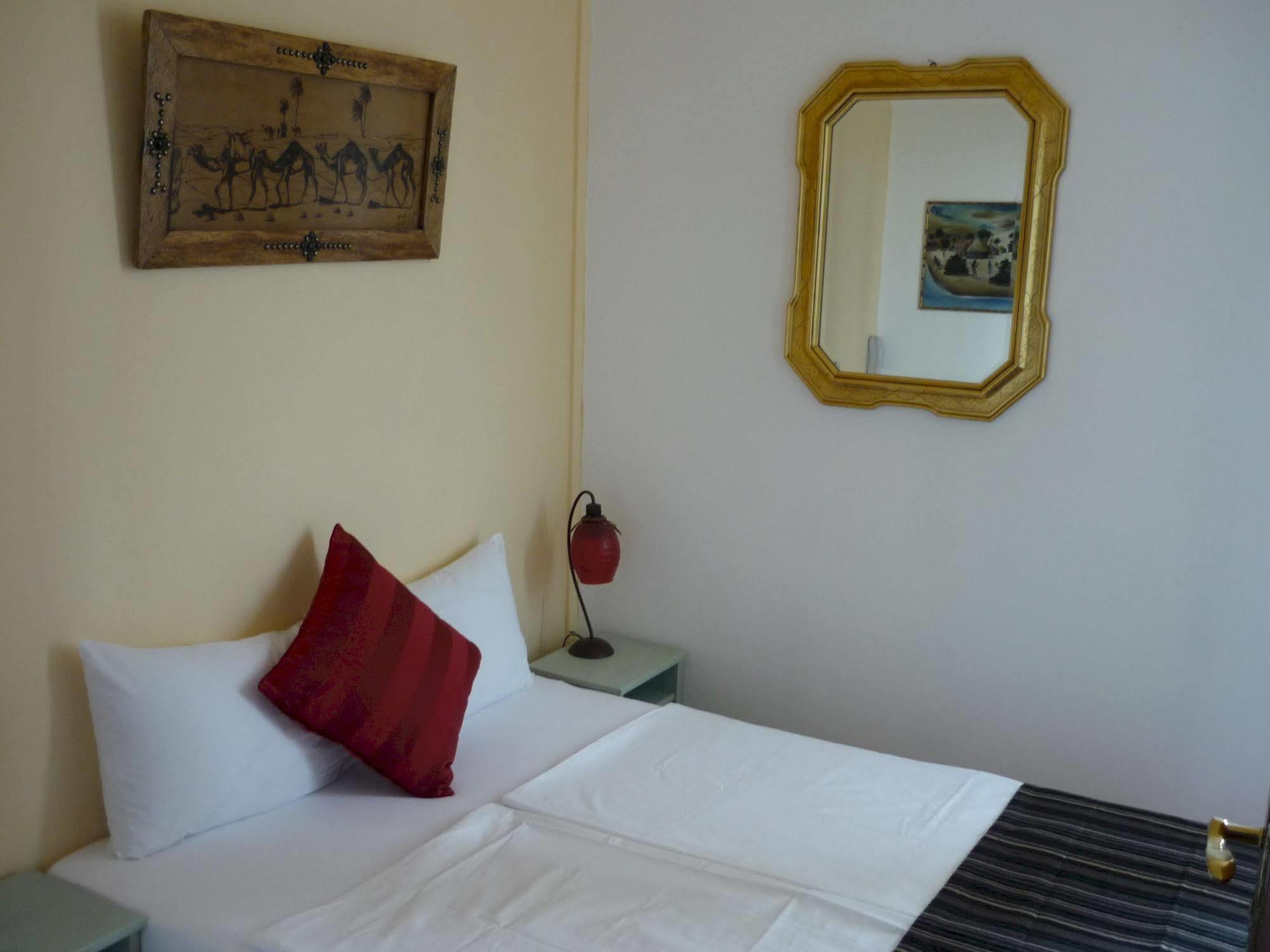 Logis Hotel Villa Victorine Ніцца Екстер'єр фото